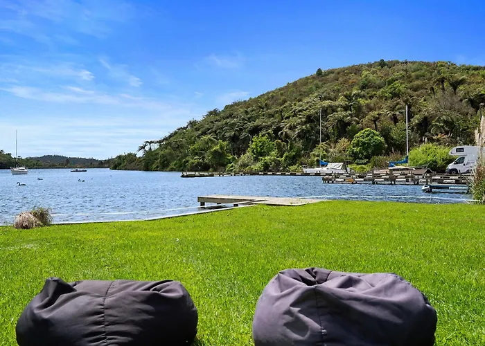 Okawa Bay Lakeside - Rotoiti A-frame *